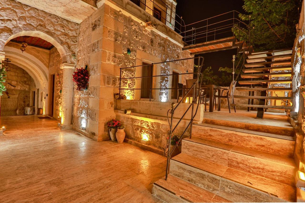 Cappadocia Caves Hotel Goreme Exterior photo