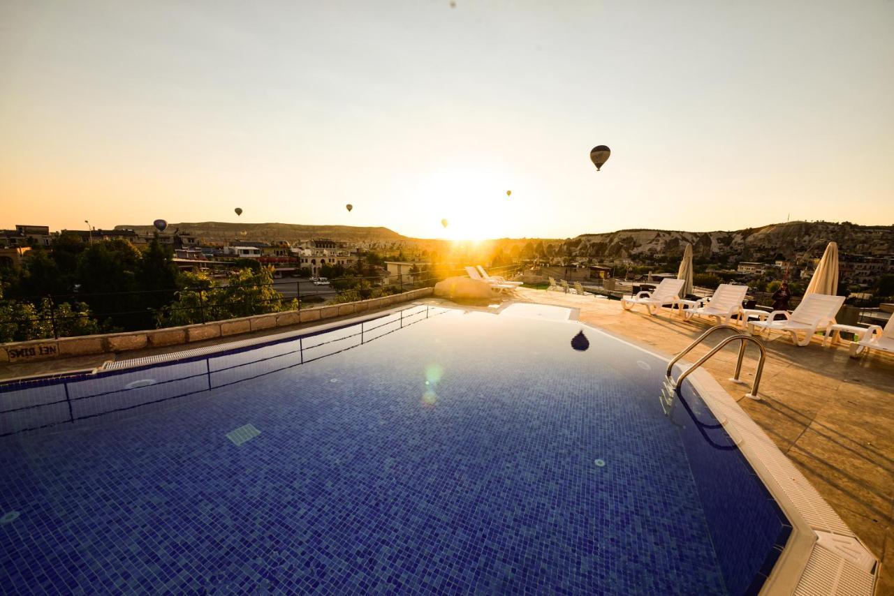 Cappadocia Caves Hotel Goreme Exterior photo