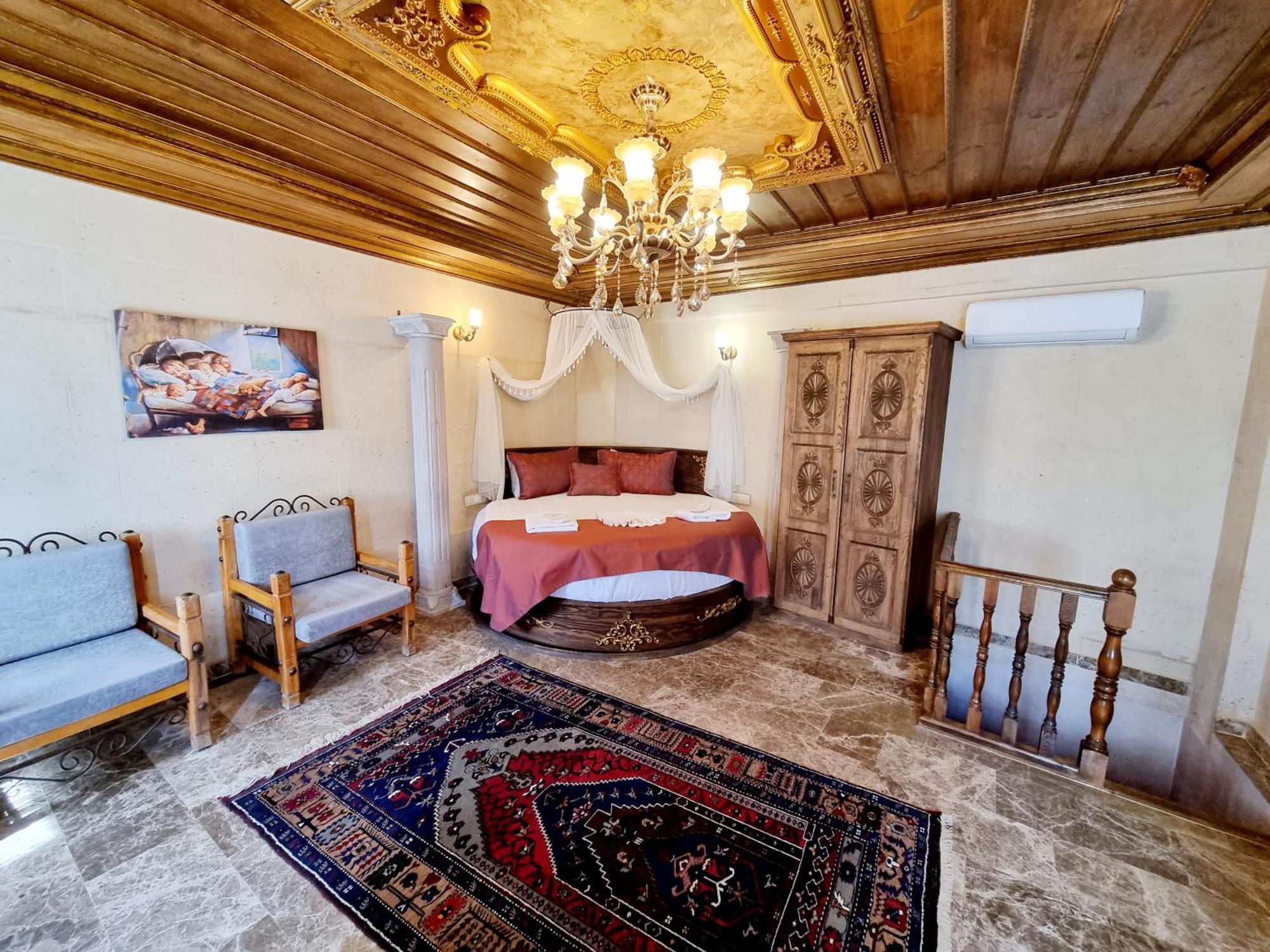 Cappadocia Caves Hotel Goreme Room photo