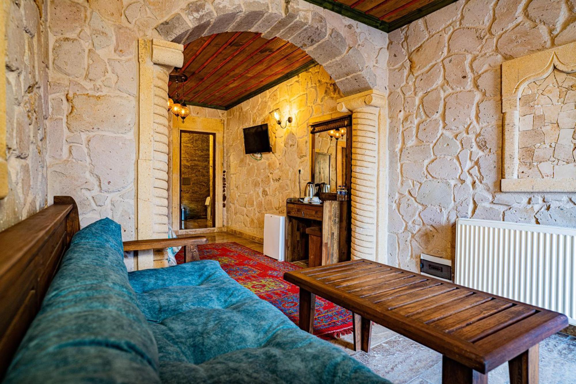 Cappadocia Caves Hotel Goreme Room photo