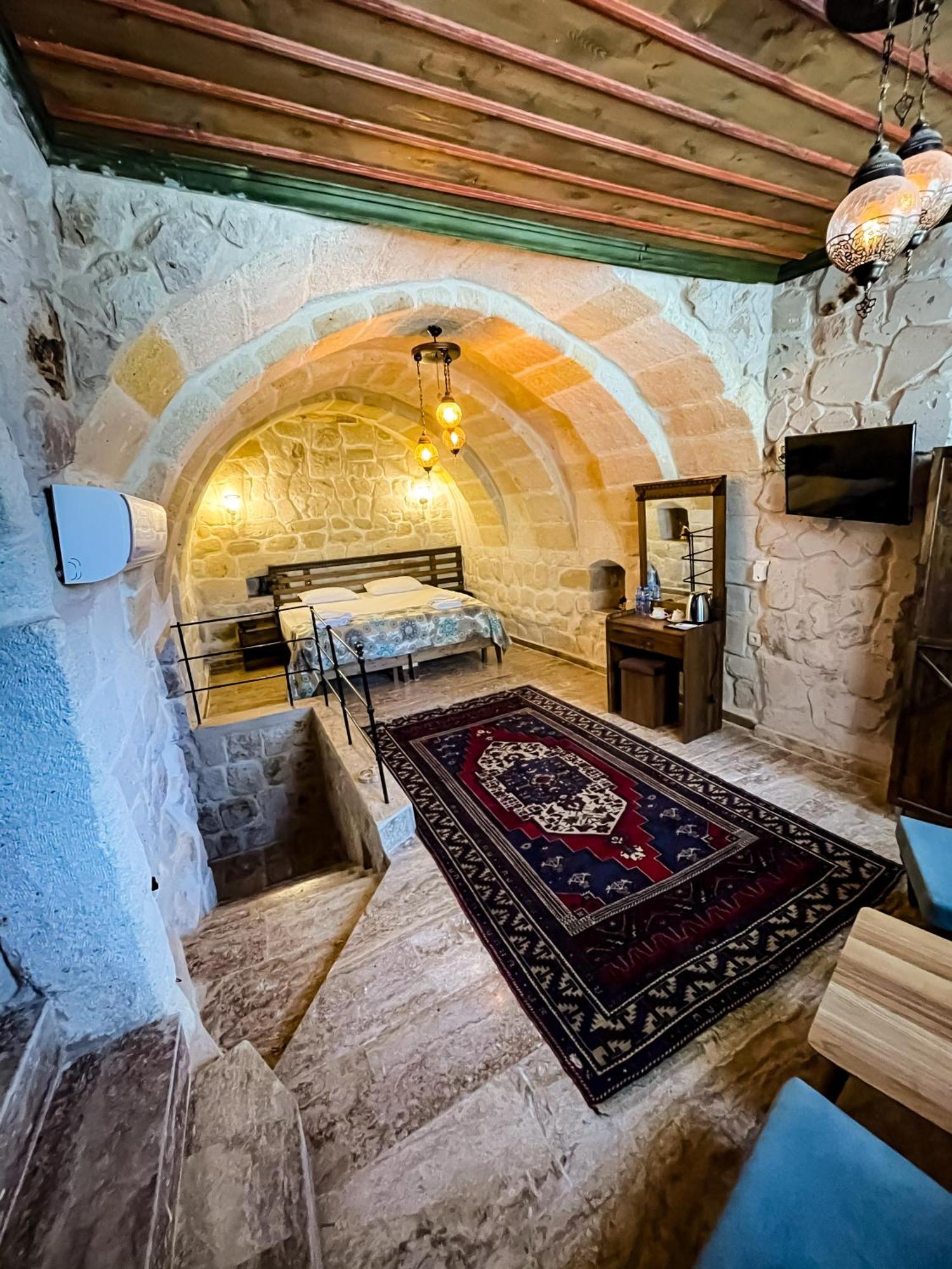 Cappadocia Caves Hotel Goreme Room photo