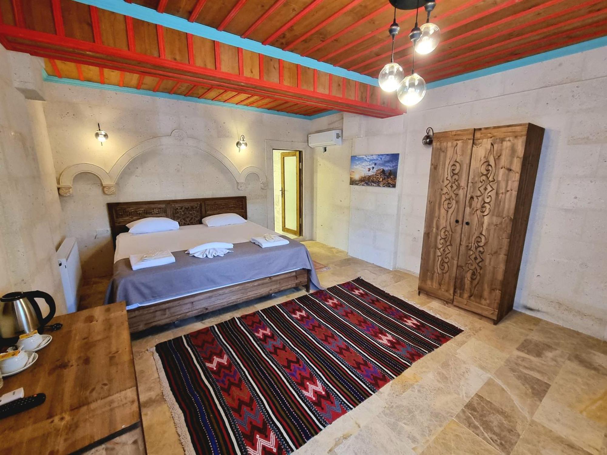 Cappadocia Caves Hotel Goreme Room photo