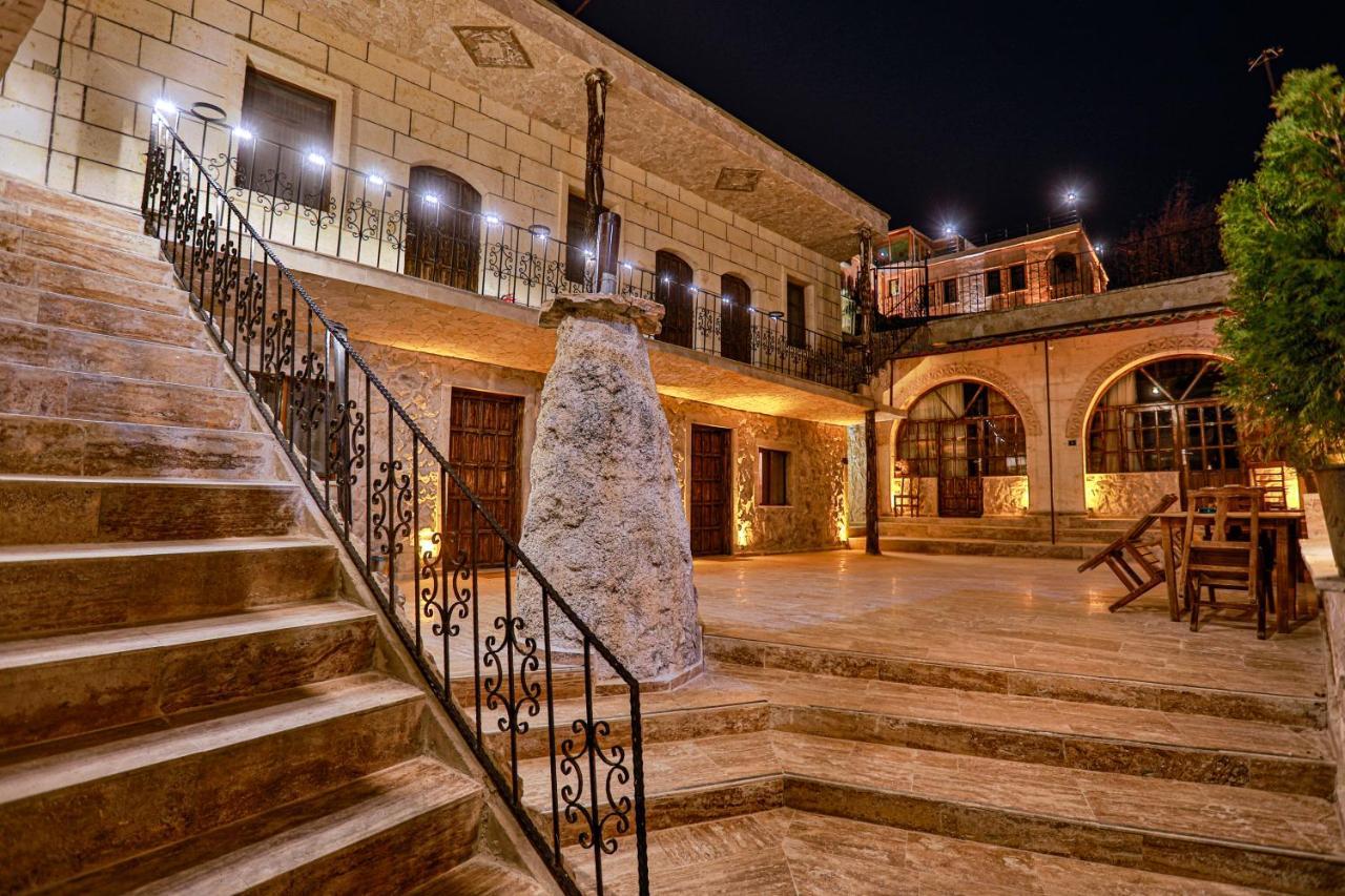 Cappadocia Caves Hotel Goreme Exterior photo